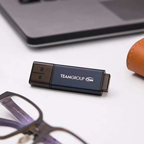 TeamGroup C211 (128GB | USB 3.2 | Read up to 75 MB/s)
