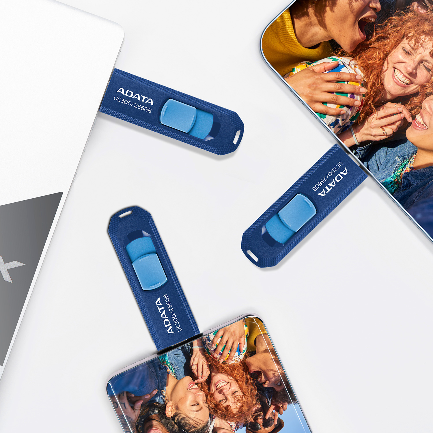 ADATA UC300 (USB-C | Capless Sliding Connector)